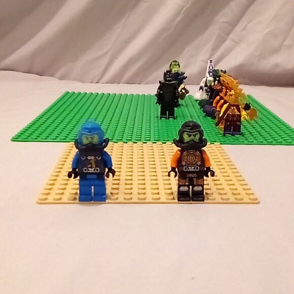 LEGO Minifigure Ninjago Lot 26 Pcs Pythor Garamadon Sensi Wu - Picture 7 of 10